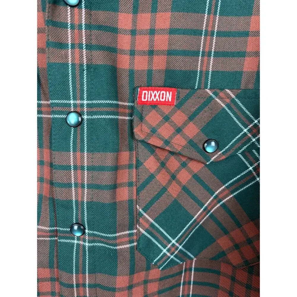 NWOT Dixxon Flannel Mistletoe Men’s Small Green Red Holiday Pearl Snap Shirt